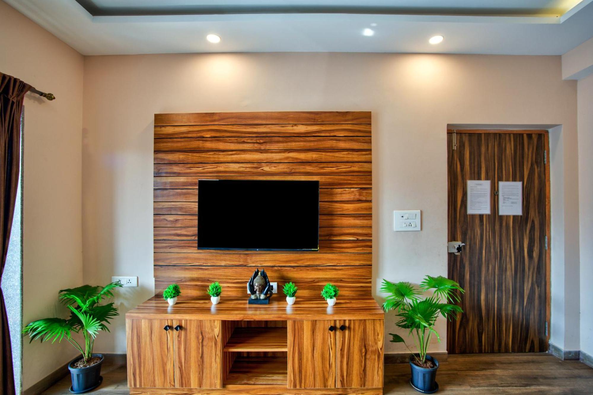 Luxury 2Bhk Apartment Near Candolim Nerul  Exterior photo