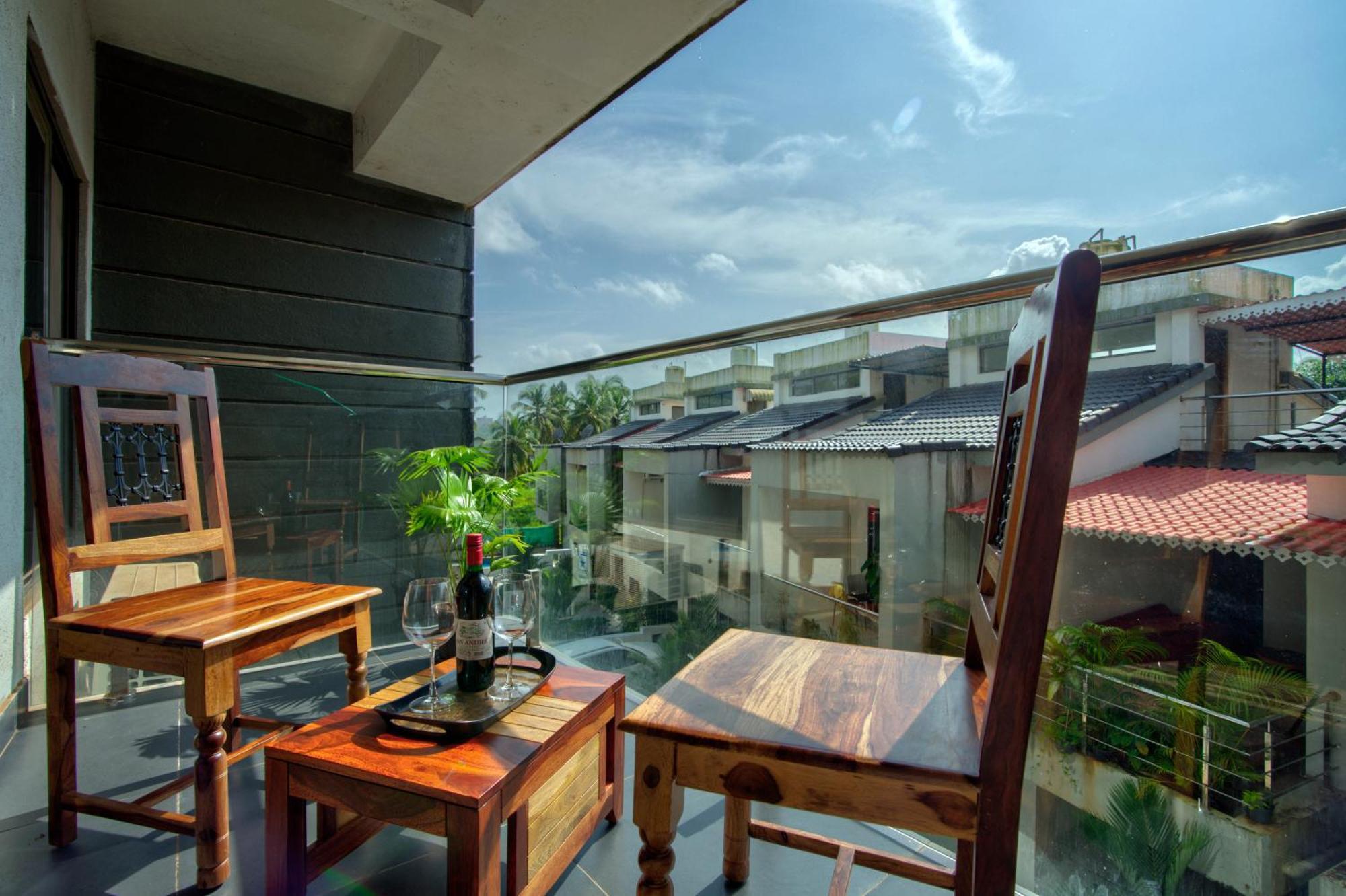 Luxury 2Bhk Apartment Near Candolim Nerul  Exterior photo